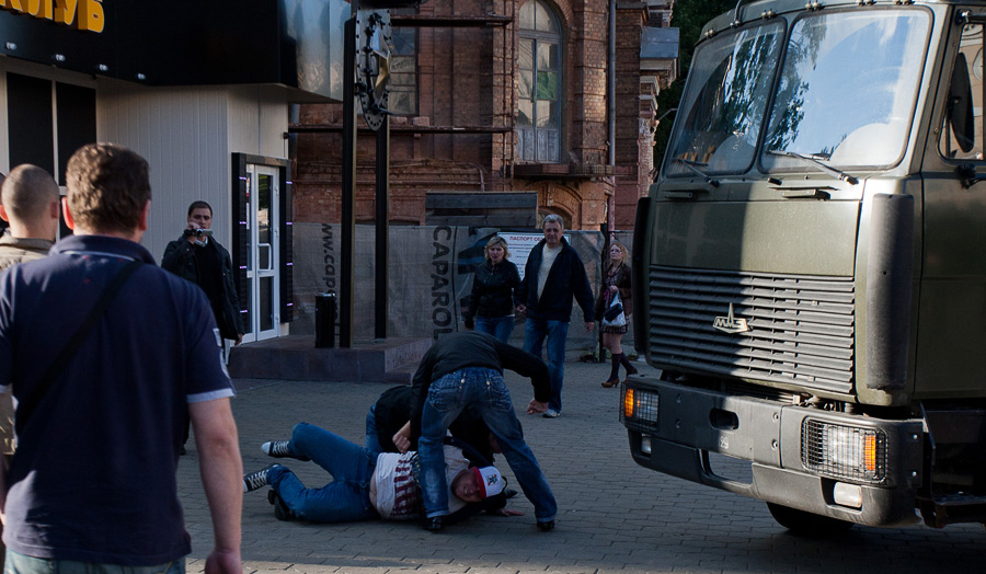 Фотография: День независимости в Беларуси закончился массовыми задержаниями №33 - BigPicture.ru