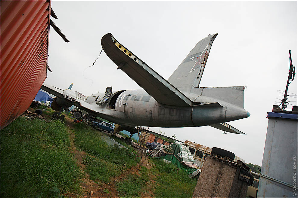 Фотография: Восстановление Ил-14Т на Тушинском аэродроме №4 - BigPicture.ru