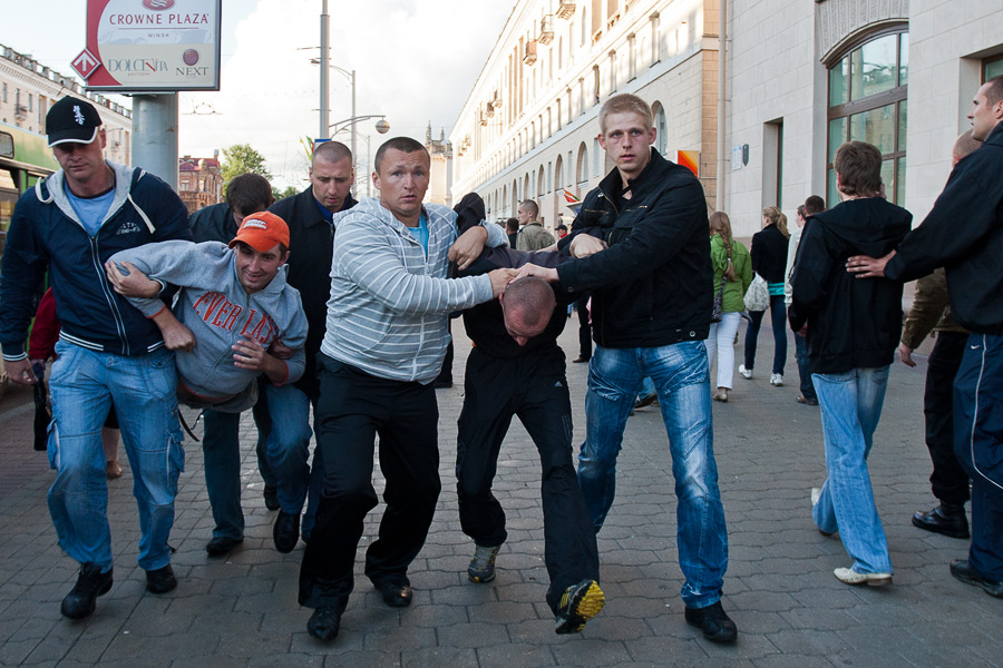 Фотография: День независимости в Беларуси закончился массовыми задержаниями №43 - BigPicture.ru