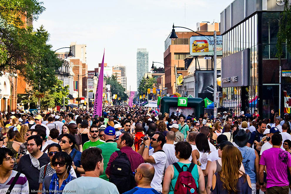 Фотография: Гей-парад в Торонто №44 - BigPicture.ru