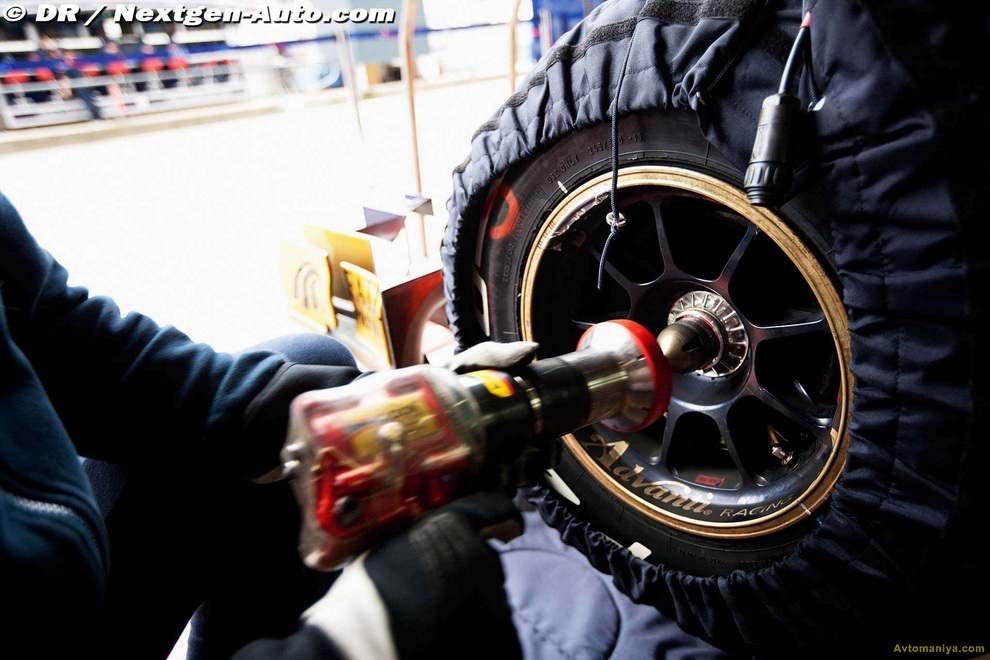 Фотография: Фотографии Формулы-1, Гран-при Германии 2011: подготовка №45 - BigPicture.ru
