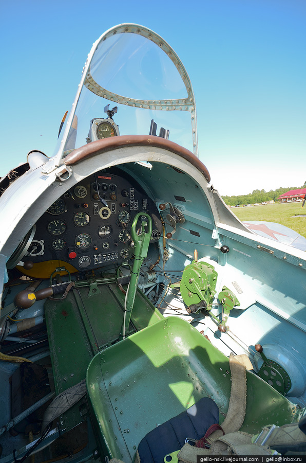 Фотография: Летные испытания восстановленного истребителя 30-х годов №10 - BigPicture.ru