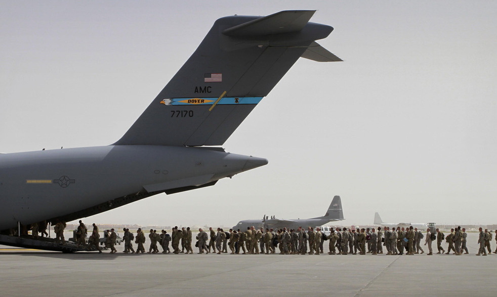 Фотография: США начали вывод войск из Афганистана №2 - BigPicture.ru