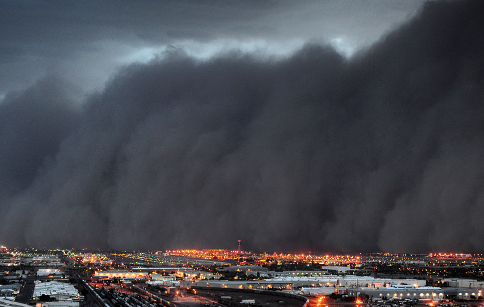 Фотография: Пыльная буря накрыла города Аризоны №9 - BigPicture.ru