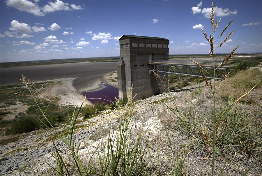 Фотография: Страшная засуха в Техасе: фанатики ждут конца света‎ №9 - BigPicture.ru