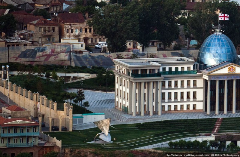 В ч 83204 тбилиси фото здание казармы
