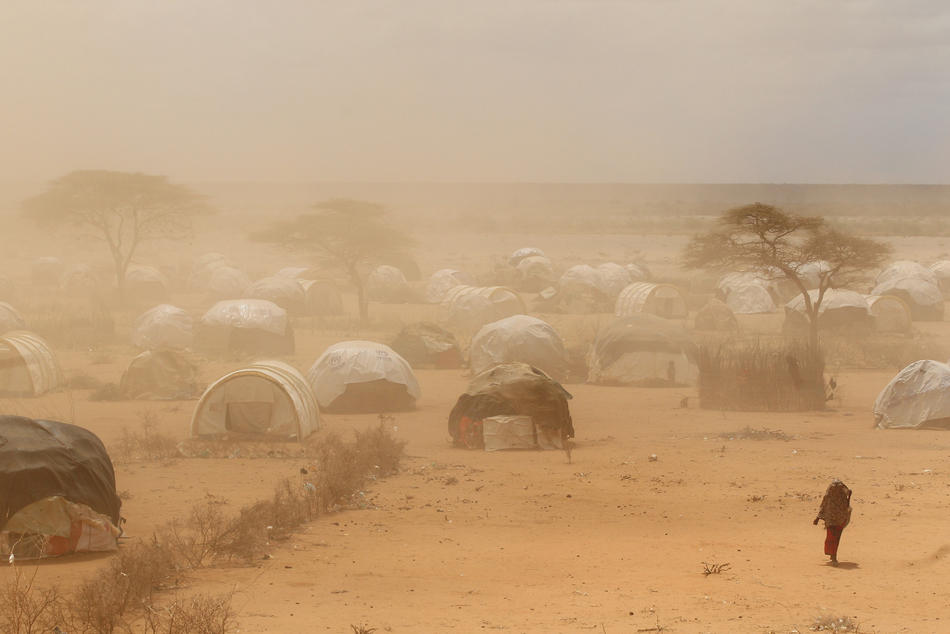 Фотография: Голод в Восточной Африке продолжается №18 - BigPicture.ru