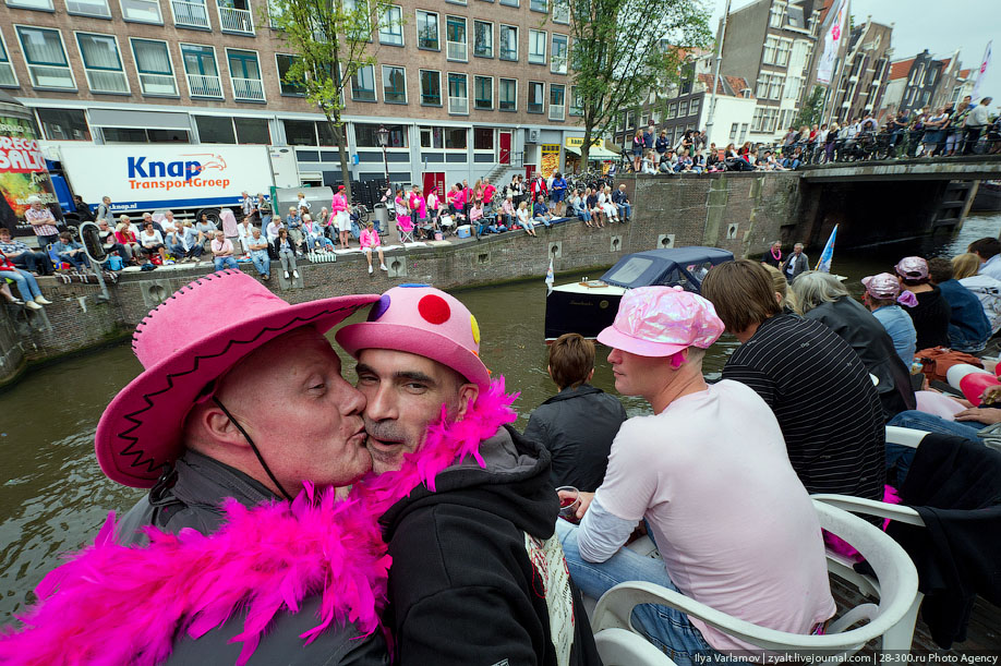 Фотография: Амстердамский гей-парад 2011 №21 - BigPicture.ru
