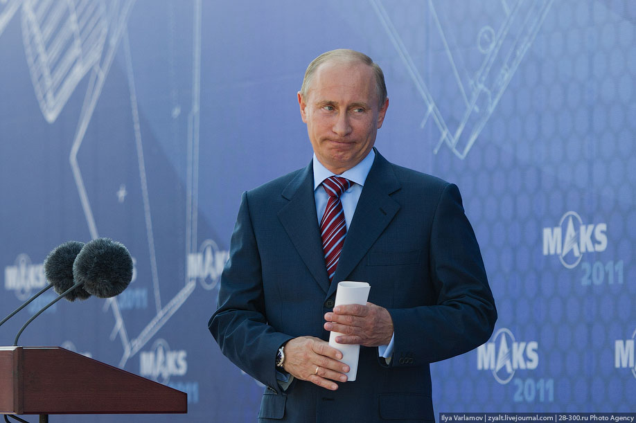 Фотография: Путин на Международном авиасалоне МАКС 2011 №26 - BigPicture.ru