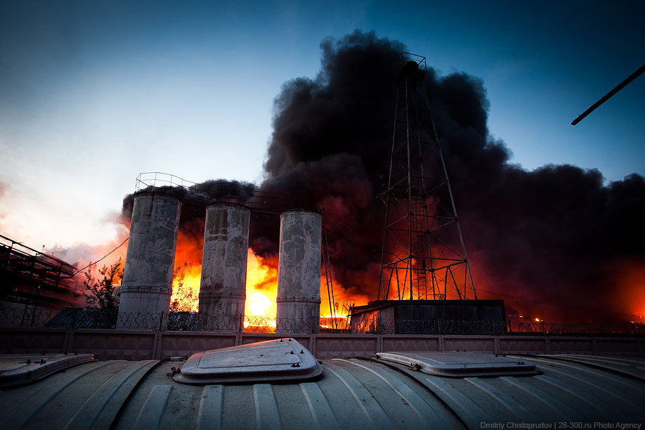 Фотография: Крупнейший пожар в Москве за этот год №27 - BigPicture.ru