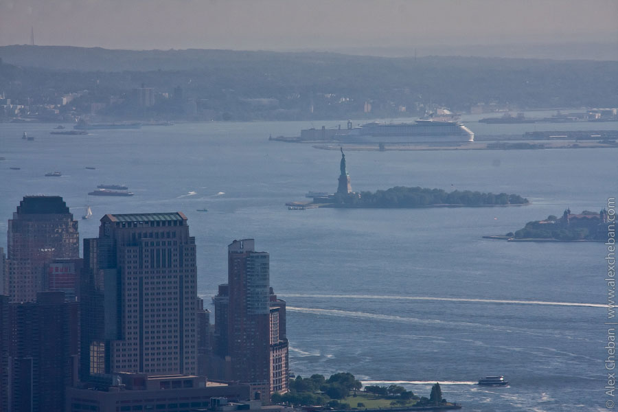 Фотография: Нью-Йорк с самого высокого здания в Манхеттене №31 - BigPicture.ru