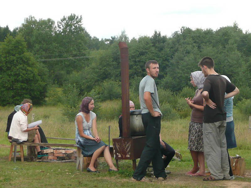 Фотография: Один день в летнем христианском лагере старообрядческой молодежи №31 - BigPicture.ru
