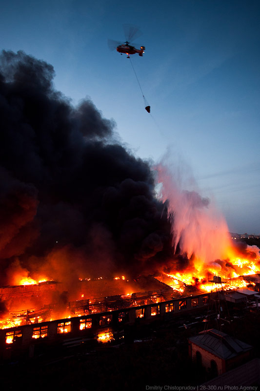 Фотография: Крупнейший пожар в Москве за этот год №32 - BigPicture.ru