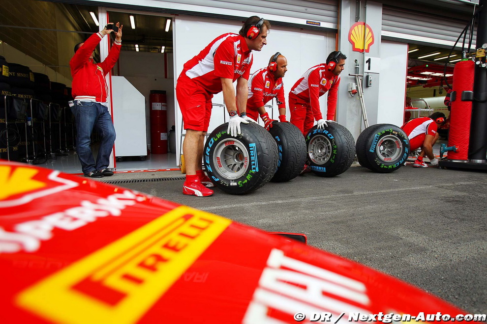Фотография: За кадром Гран-при Бельгии 2011: подготовка №33 - BigPicture.ru