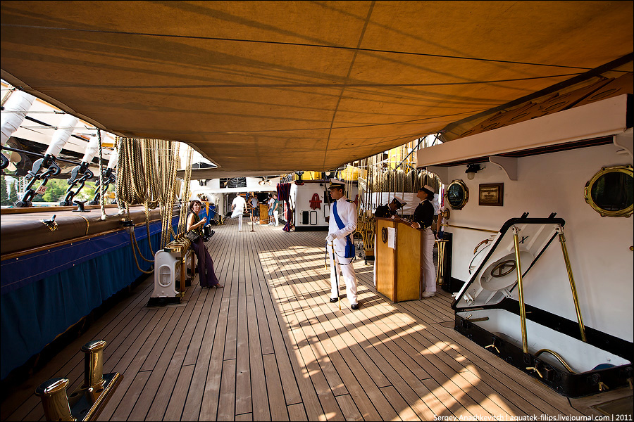 Фотография: Экскурсия на парусник ВМС Италии Amerigo Vespucci №6 - BigPicture.ru