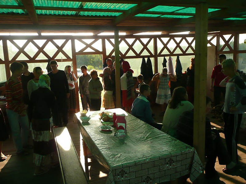 Фотография: Один день в летнем христианском лагере старообрядческой молодежи №57 - BigPicture.ru
