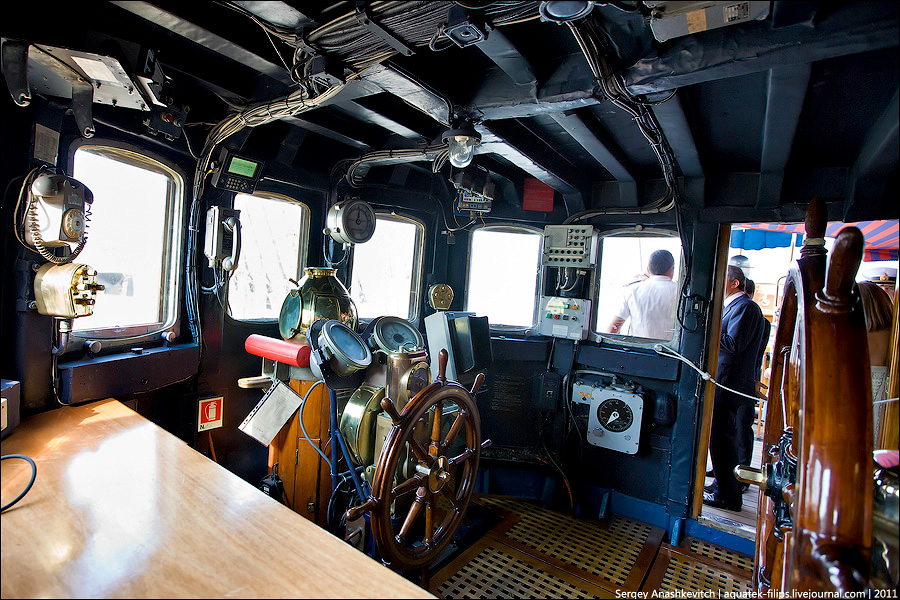 Фотография: Экскурсия на парусник ВМС Италии Amerigo Vespucci №9 - BigPicture.ru