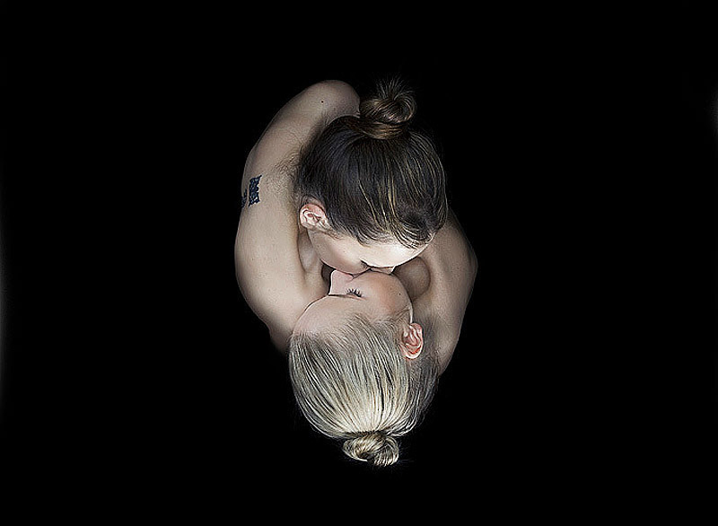 Фотография: Красота поцелуя в фотосерии британского фотографа Энди Бартера №3 - BigPicture.ru