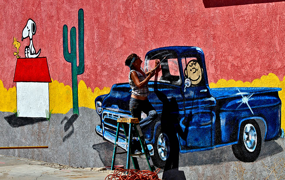 Фотография: Буйство красок калифорнийского городка Нидлесс №3 - BigPicture.ru