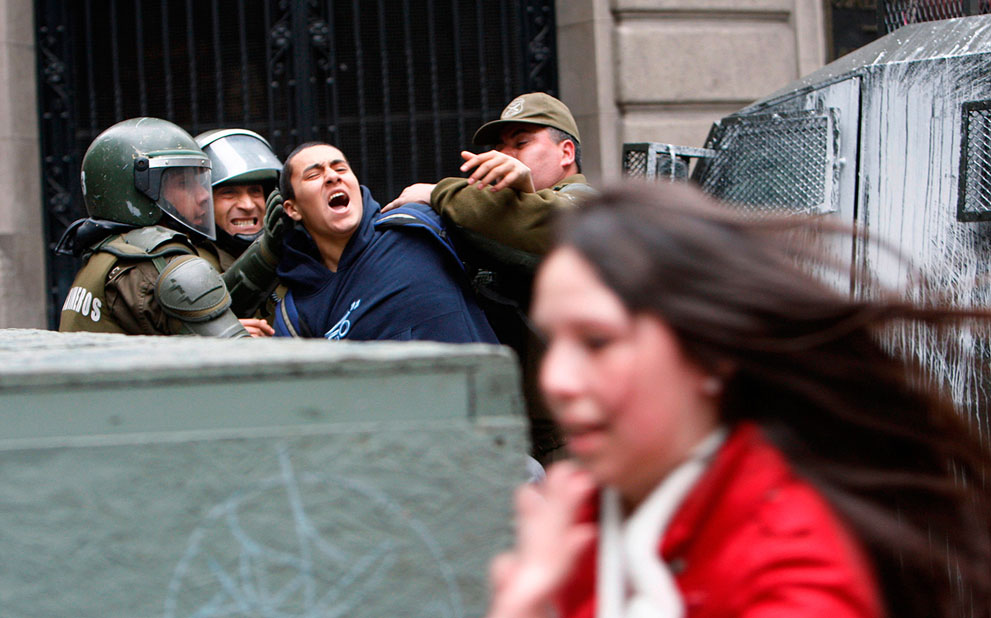 Фотография: Студенческие протесты в Чили №17 - BigPicture.ru
