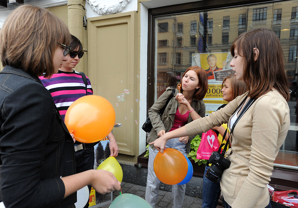 Фотография: Полиция Петербурга не дала отметить День Молодежи №4 - BigPicture.ru