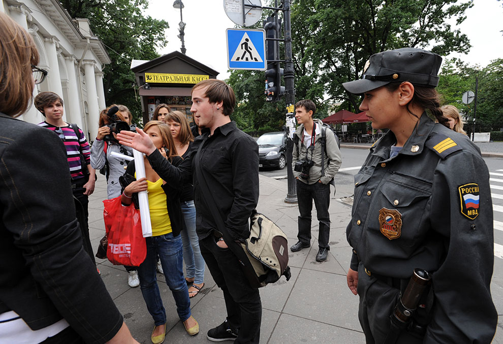 Фотография: Полиция Петербурга не дала отметить День Молодежи №28 - BigPicture.ru