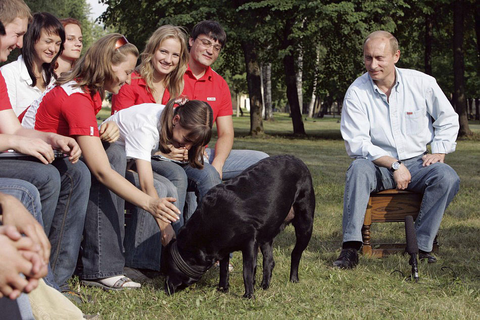 Фотография: Путин - любитель собак №10 - BigPicture.ru