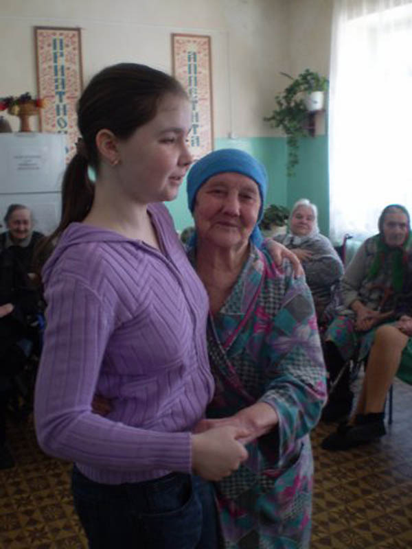 Фотография: Один праздничный день в доме престарелых №21 - BigPicture.ru