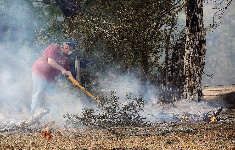 Фотография: Лесные пожары бушуют в Техасе №23 - BigPicture.ru