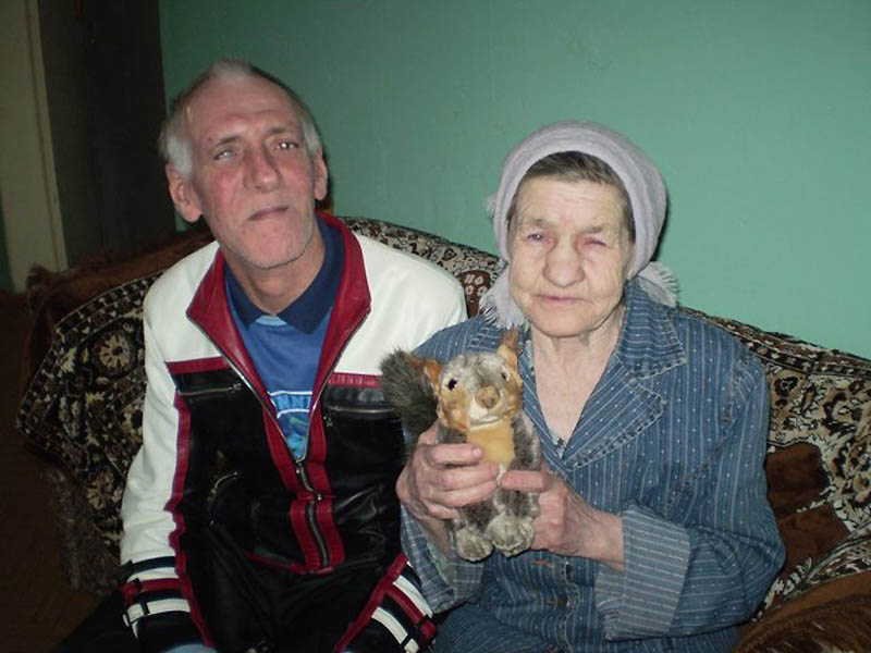Фотография: Один праздничный день в доме престарелых №26 - BigPicture.ru