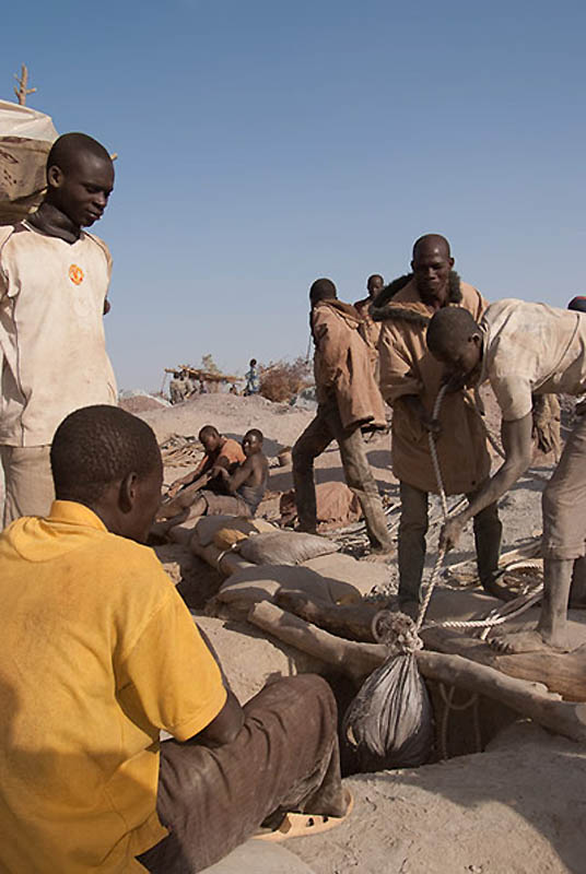 Фотография: Борьба с последствиями добычи золота в Буркина-Фасо №5 - BigPicture.ru