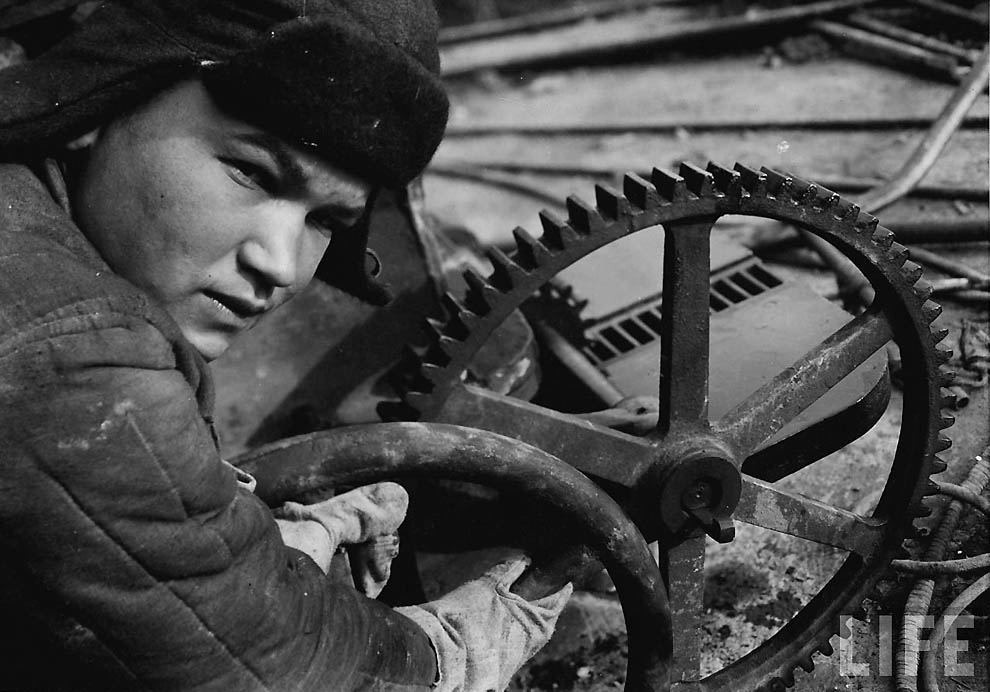 Фотография: Россия глазами Маргарет Берк-Уайт (1931-1941): Магнитогорск, 1931 год №5 - BigPicture.ru