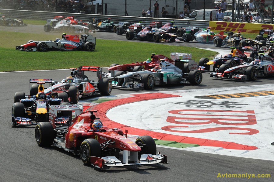 Фотография: За кадром Гран-при Италии 2011 №62 - BigPicture.ru
