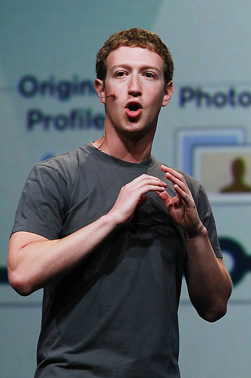 Фотография: Facebook представил новый формат пользовательских профилей‎ №13 - BigPicture.ru