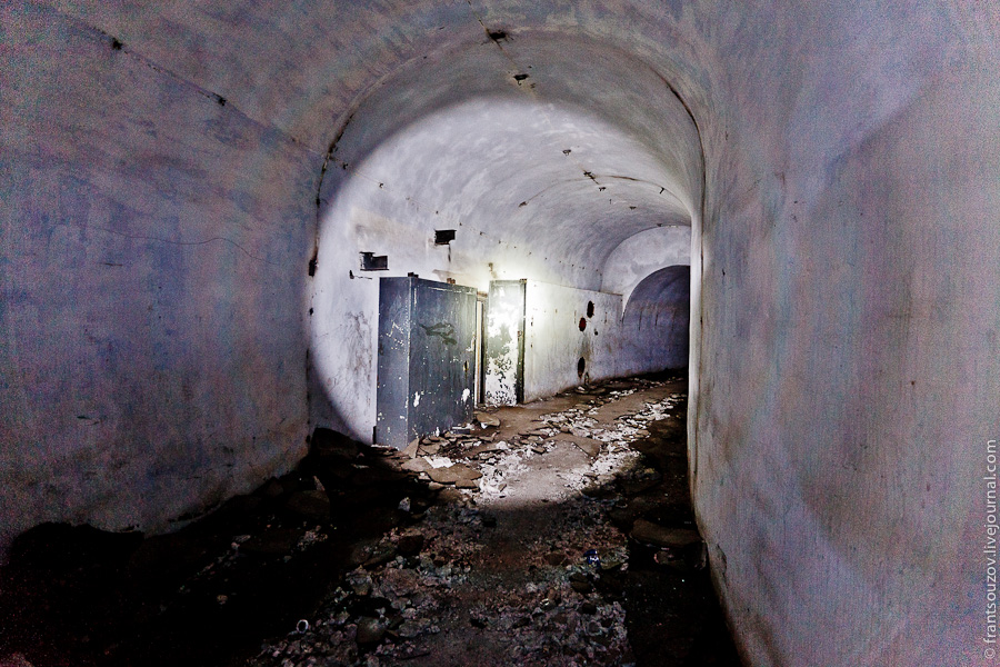 Фотография: Феодосия-13: бывший склад ядерного оружия №12 - BigPicture.ru