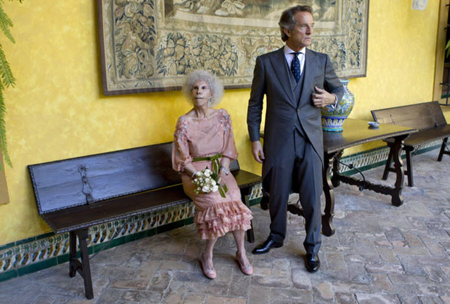 Фотография: 85-летняя Герцогиня Альба вышла замуж №16 - BigPicture.ru