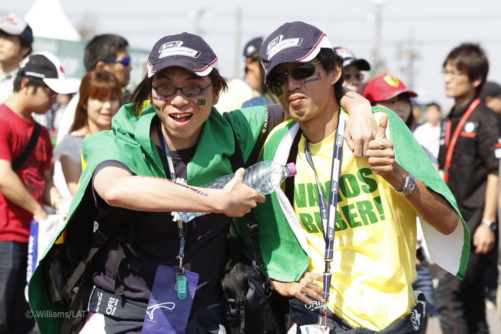 Фотография: За кулисами Гран-при Японии 2011: фоторепортаж №18 - BigPicture.ru