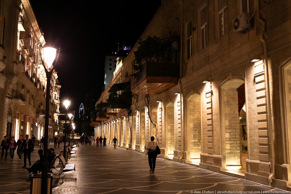 Фотография: Прогулка по ночному Баку №28 - BigPicture.ru