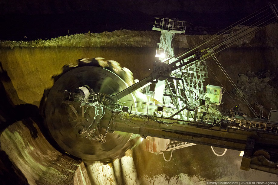 Фотография: Огромный шагающий экскаватор KU-800 №35 - BigPicture.ru