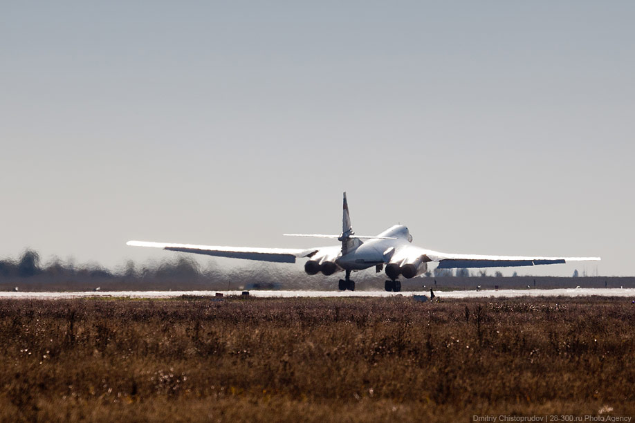 Фотография: Стратегические бомбардировщики на авиабазе в Энгельсе №39 - BigPicture.ru