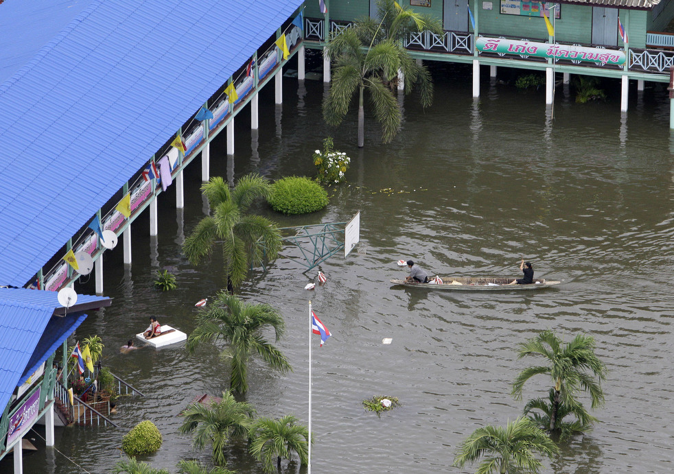 Фотография: Наводнение в Тайланде: Вид сверху (Часть 1) №13 - BigPicture.ru