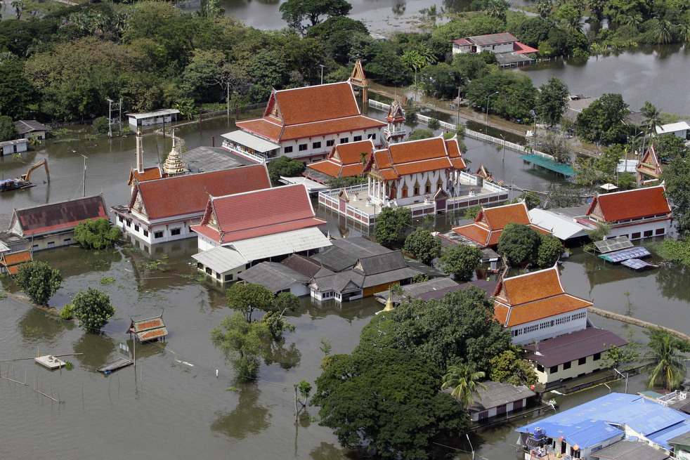 Фотография: Наводнение в Тайланде: Вид сверху (Часть 1) №14 - BigPicture.ru