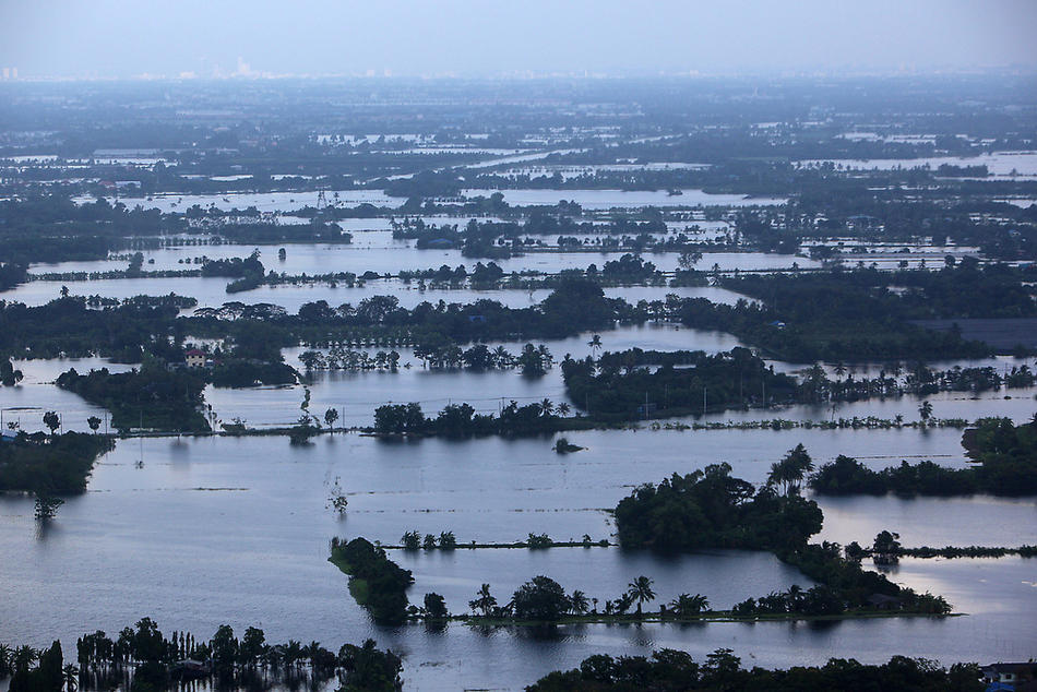 Фотография: Наводнение в Тайланде Вид сверху (Часть 2) №20 - BigPicture.ru