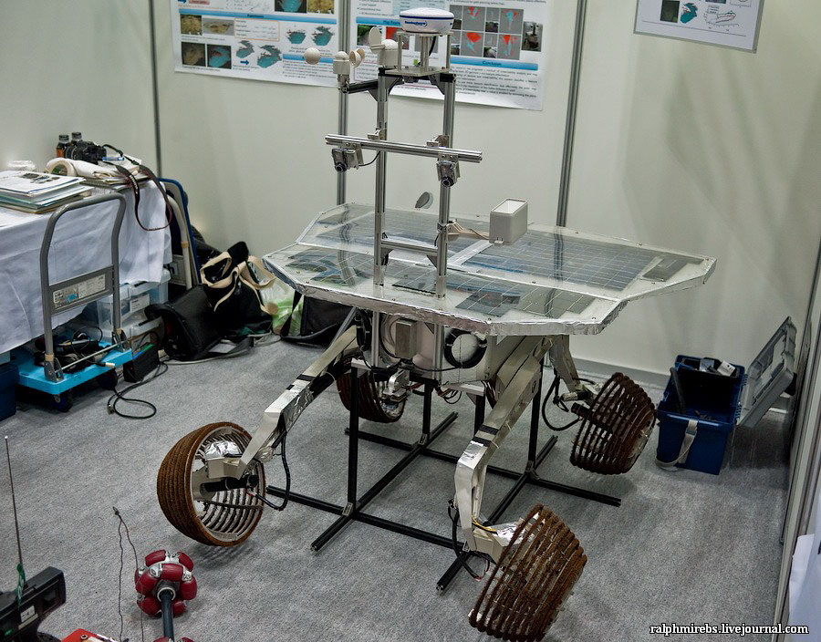 Фотография: Япония: Международная выставка роботов №30 - BigPicture.ru