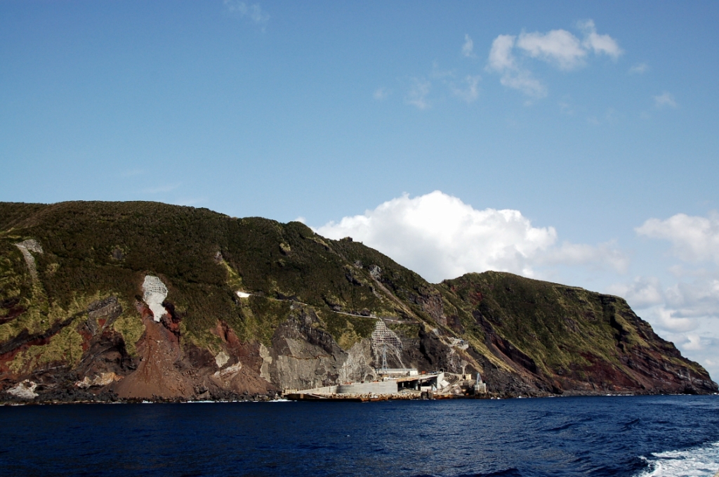 Фотография: Обитаемый остров Aogashima №4 - BigPicture.ru
