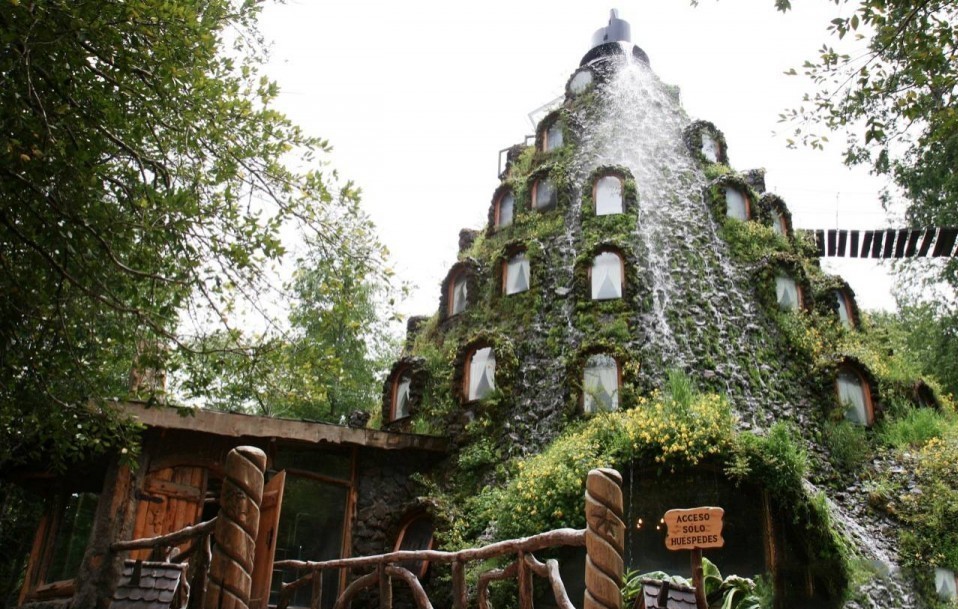 Фотография: Отель - вулкан с водопадом в Чили №7 - BigPicture.ru