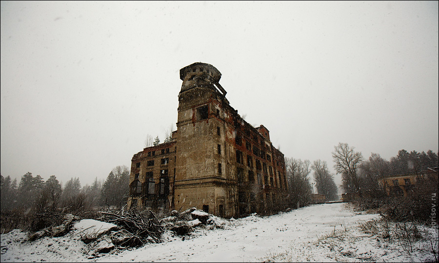 Фотография: Торфобрикетный завод и Дутшевская ГЭС №9 - BigPicture.ru