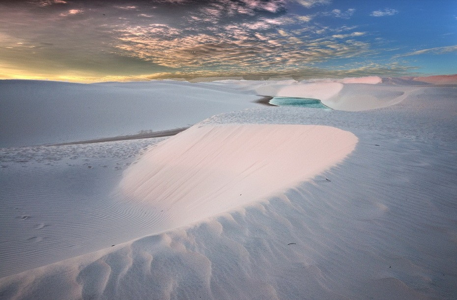 Фотография: Простыни Мараньяна: Белые пески Lencois Maranhenses Бразилии №2 - BigPicture.ru