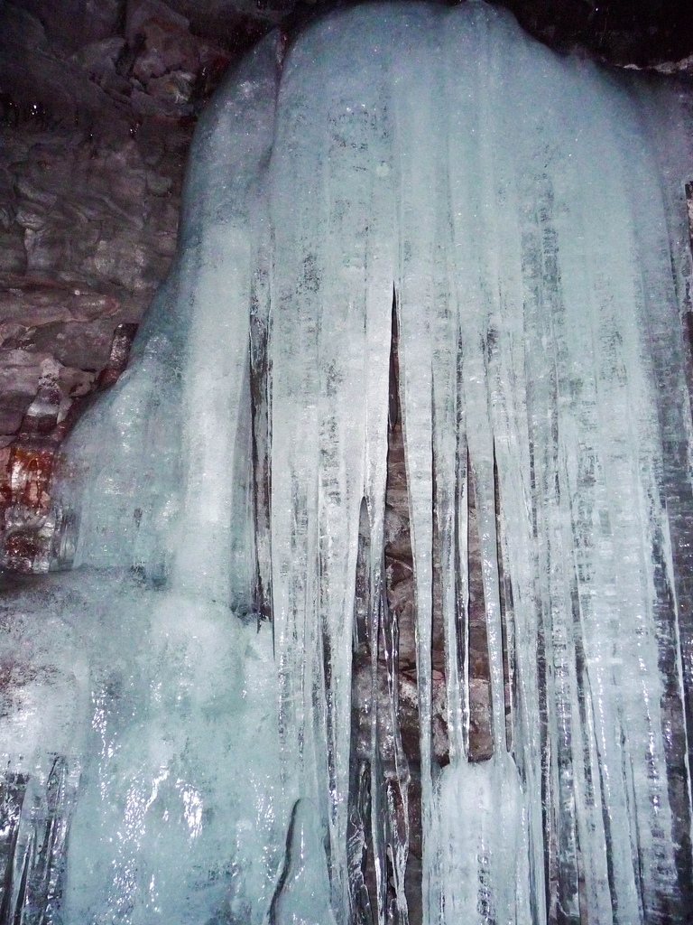 Фотография: Ледовые пещеры со всего мира №15 - BigPicture.ru