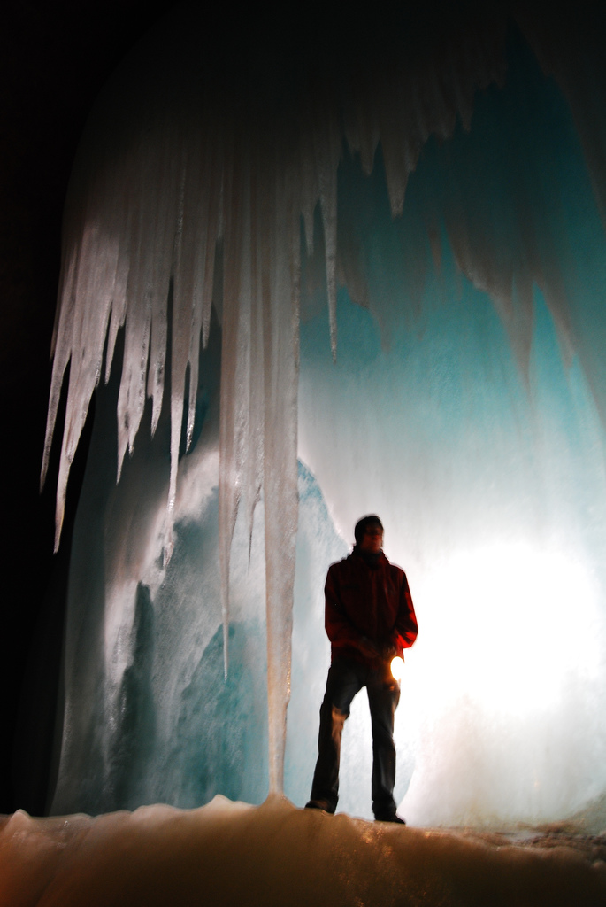 Фотография: Ледовые пещеры со всего мира №7 - BigPicture.ru